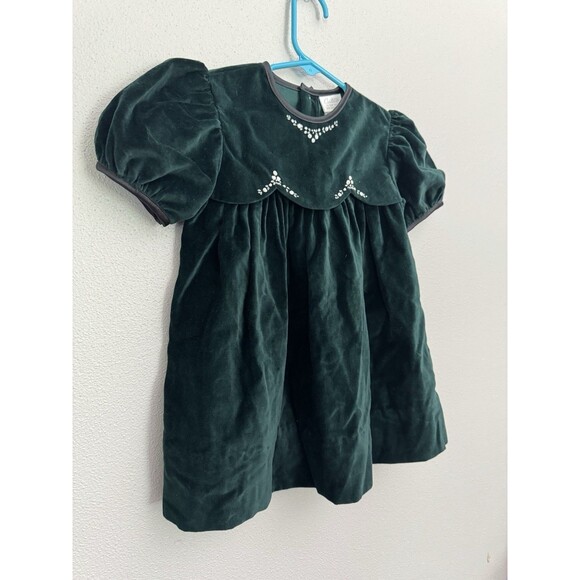 Carter’s Dark Green Velvet Dress 18 Months Girls Excellent Condition - Picture 2 of 10